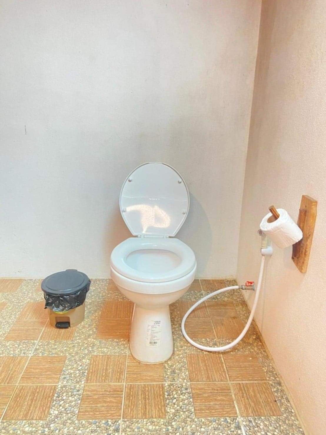 ลุงนะ โฮมสเตย์ ปางอุ๋ง แม่ฮ่องสอน Ban Huai Makhuea Som Quarto foto